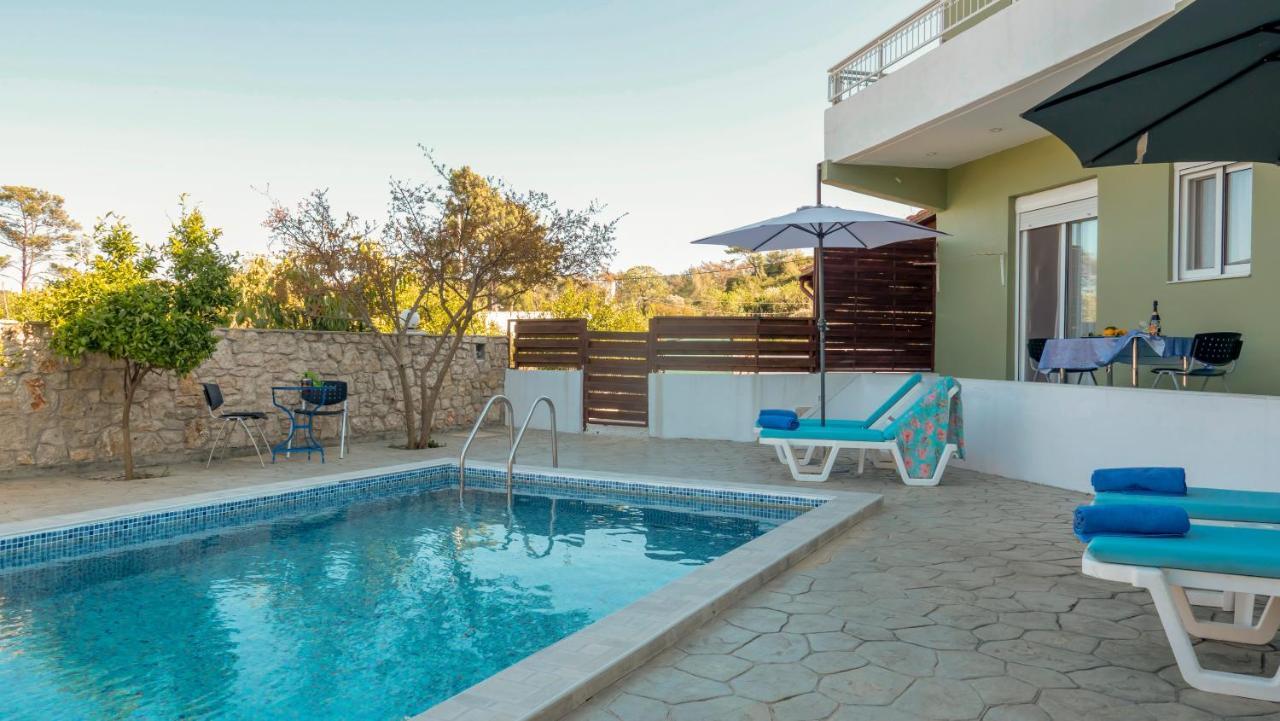 Greek Style Ground Floor Apartment & Pool Ialysos  Esterno foto